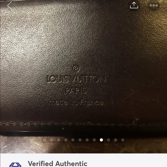 SOLDAuthentic Louis Vuitton Epi Wallet - Picture 9 of 12